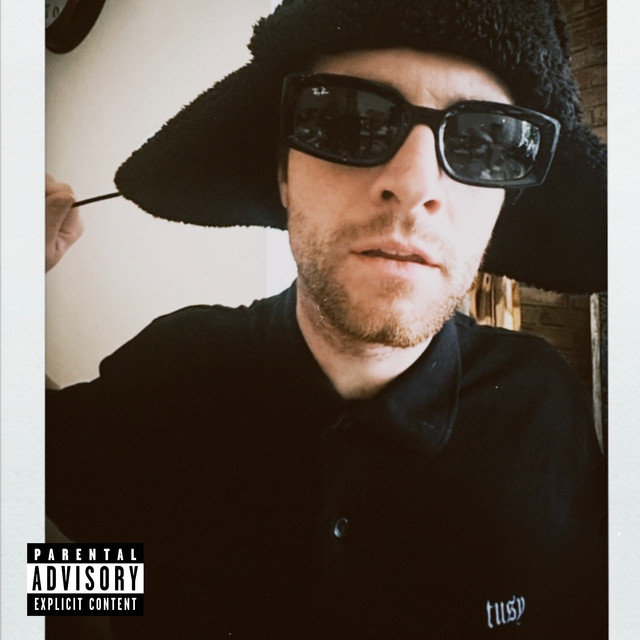 10 Hub (feat. Loga)