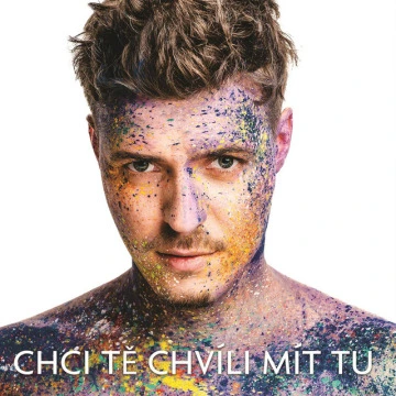 Chci tě chvíli mít tu (2022)