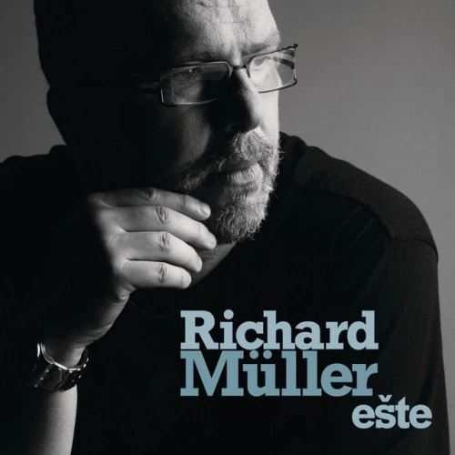 Este (2011)