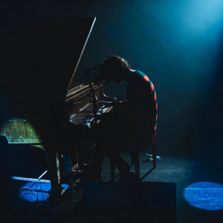Planéta Geiss-Zen v Paláci Akropolis (Piano verzia z Paláca Akropolis)