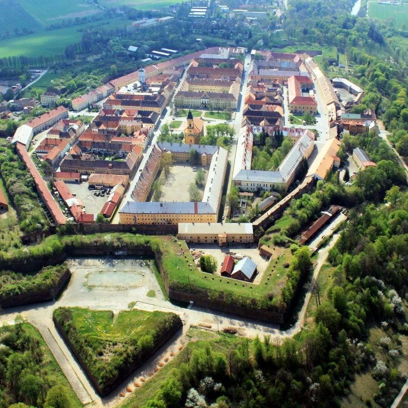 Pevnost Josefov